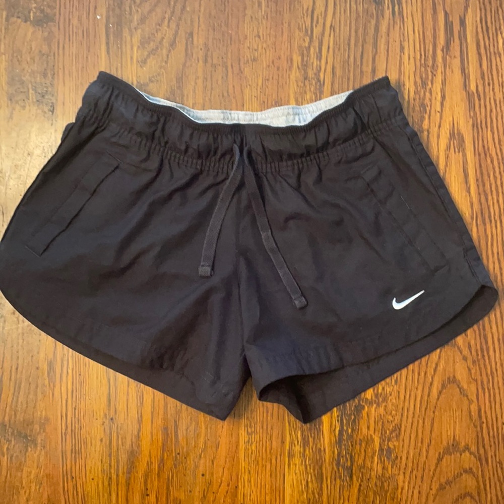 Nike women’s running shorts